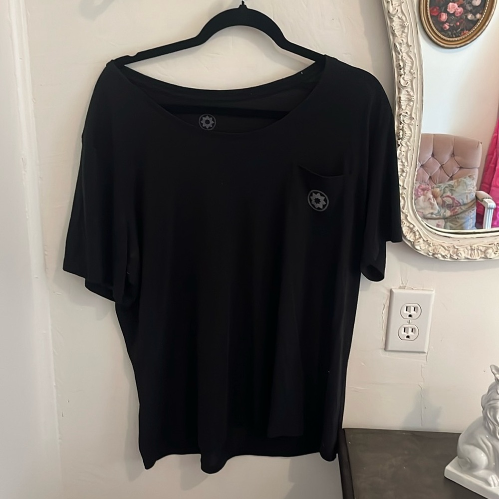 Club Pilates shirt